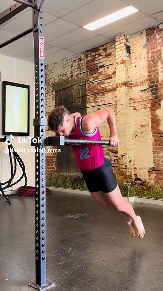 Most complex part of my strength program is getting that dip thing attached to the squat rack 📈 Don’t @ me about my music choice either. Grow up ☝🏼 #UFC #UFCANZ #ausmma #mma #FightNight #MixedMartialArts #mmacontent #fighting #fights #boxing #kickboxing #muaythai #bjj #wrestling #grappling #CombatSports #GasInTheTank #MMAPodcast #Time2Invest #DaddiRavioli #strengthtraining #snc #foryou #foryoupage