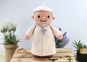 The Pope Amigurumi Crochet Pattern - Etsy