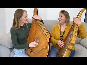 Mother with Daughter Singing Beautiful Ukrainian Song!