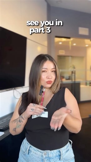 Dafne the REALTOR on Instagram: "Your favorite bilingual realtor checking in! ✨👩🏻‍💻💗 2026 is the year you FINALLY become a homeowner and start building the legacy for your future. This is step ✌🏼 of “How To Buy A Home, Pasó a Paso”. In this series I’ll walk you through each step. Check out my last video to make sure you’re ready for the pre-approval process 📑 The next step is much more fun!! 👩🏻‍💻 I’ll see you la próxima semana for ✨step 3✨ DM me the word “MONEYYYYYYYY” for more info on 