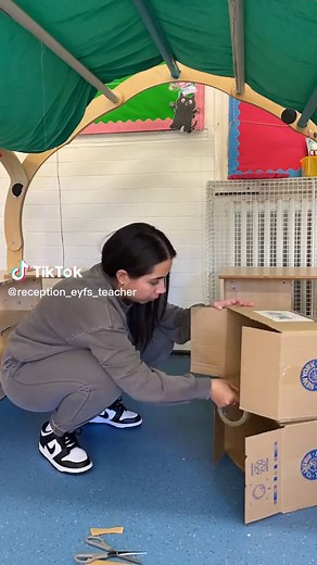 Animal Role Play for Kids - Safari Veterinarian Learning Experience