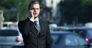 Successful Business Man Talking Cellphone Communication : vidéo de stock (100 % libre de droit) 20382523 | Shutterstock