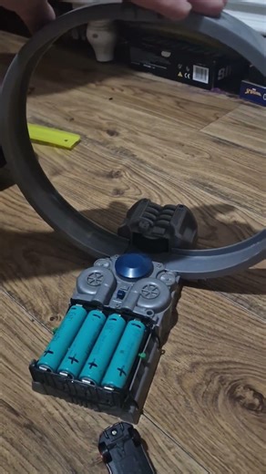 Hot Wheels loop booster,18650 batteries