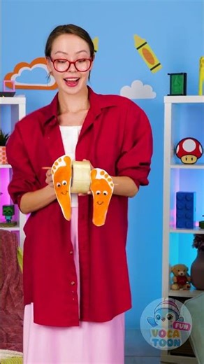 Who runs faster Mommy or ME? 🦶💨 Let’s find out with a foot race challenge