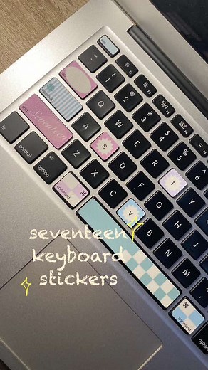 Unboxing Stiker Keyboard Lucu untuk Laptop
