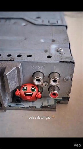 Configuração de Saída R/SW da Pioneer para Subwoofers