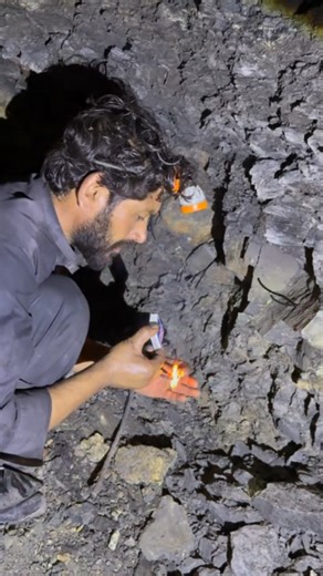 Gardazimines on Instagram: "Blasting in Coal mines #minecraft #blast #blasting"