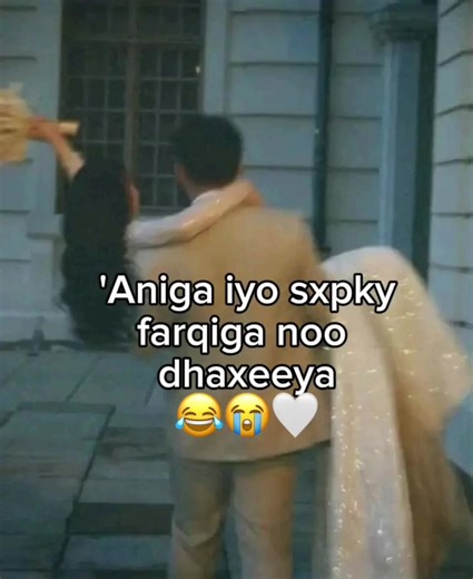 love ta dhac Ku siiya😭😂 #🤎 #somalitiktok #viewsproblem #fyp #fazuu🇸🇱💘