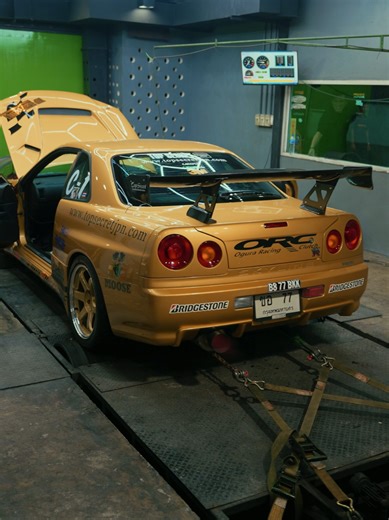 RB26 Engine Producing 900 HP by Smoky Nagata