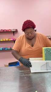 Star fruit & Kiwi possible soap fail? ✨eandnsoaps.com✨ #naythesoaper #eandnsoapsandmore #eandnsoaps #pinkaesthetic #blackownedsmallbusiness #bathandbody #smallbusinesss #smallbusinessowner #blackvegans #nay #skincare #smallbusinessownerlife #smallbusinesssupportingsmallbusiness #slabmold #soapslab #slabmolds #soapcutting #soapcut #soapslab #pink #brickandmortar #soapfail | E & N Soaps and More