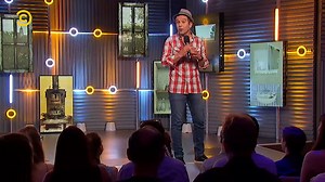 343K views · 5.9K reactions | Magyarország mindig is híres volt a költészetéről. ✒❤️ 21:00 - Comedy Club - Kertész Ricsi: Megoldjuk okosba' | Comedy Central Magyarország | Facebook