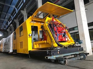 [Hot Item] Yhg-1200q Type Rail Flash Welding Unit