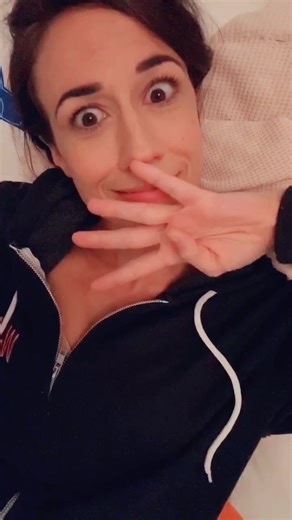 i poop 800 times a day fml