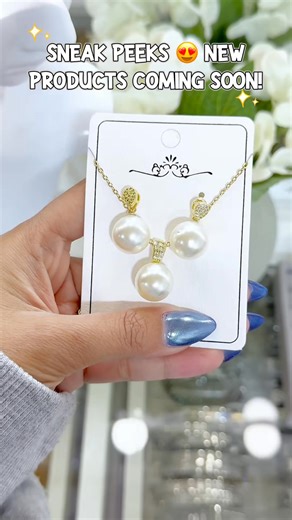 SNEAK PEEKS 😍🔥 Our BIGGEST product launch is coming… and y’all are NOT ready!! New purses, brand-new wallets, fresh jewelry drops & sooo much more 🤩 Turn your notifications ON because this launch is about to be crazyyy 👀🛍️ | Asmr Orders