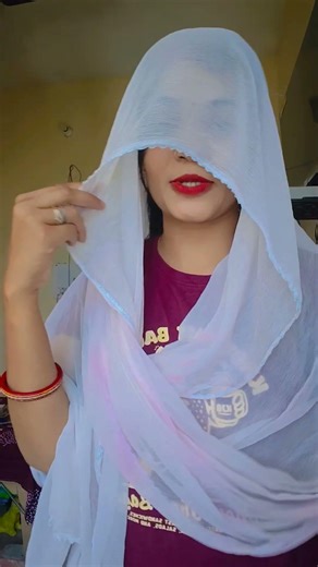 A disabled duckling help his cat friend 🐥#duckrescue #cuteanimal #animalrescue