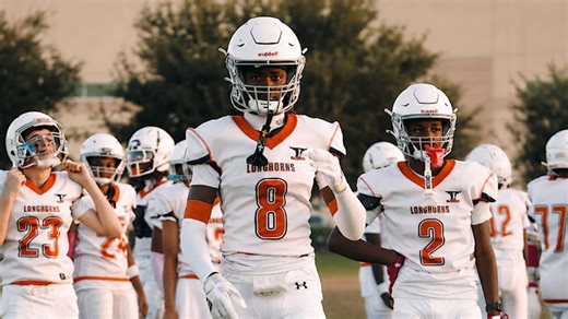 Football highlights of Adrian Peterson's teenage son are going viral (video)