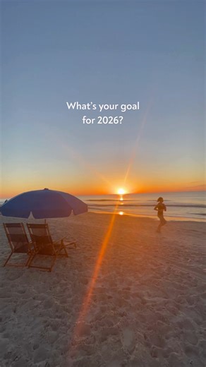 Beach. Sleep. Repeat. ☺️ We're manifesting long days by the water, improving our golf game, creating memories with the whole family, and so much more for 2026! What are you looking forward to? Let us know in the comments 👇 | Visit Hilton Head