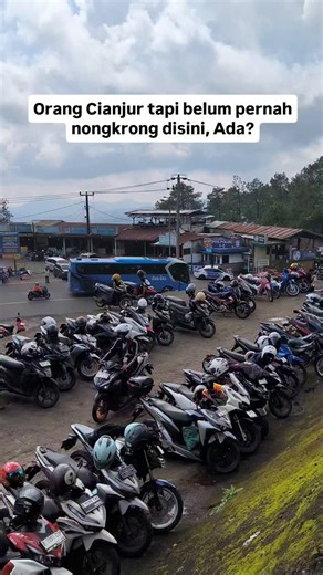 ᴄɪᴀɴᴊᴜʀ ᴛᴇᴀ on Instagram: "Belokan Puncak Pass, Ciloto Cipanas, Kabupaten Cianjur. #cianjur #puncak #puncakpass #cipanas #ciloto"