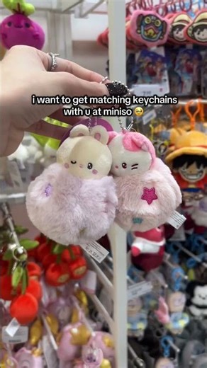 Cute couple keychains at miniso#valentinesday #girlfriend #boyfriend #myminisousa #minisoambassador