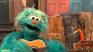 Sesame Street Spanish G Word Song with Rosita