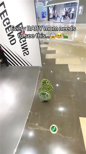 Cozy Turtle Onesie for Baby: The Perfect Christmas Costume 🐢🎄
