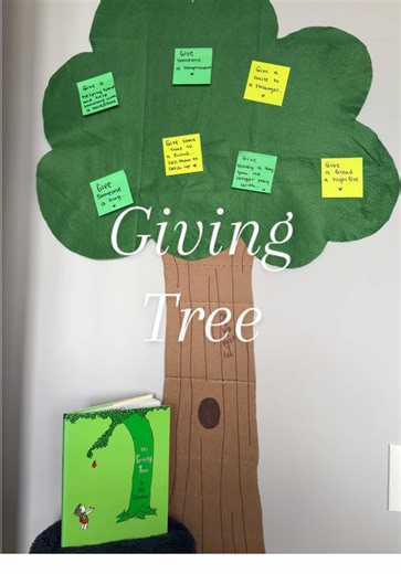 Our giving tree💚 With thanksgiving and Christmas approaching I wanted to introduce the idea of giving to others through acts of kindness and generosity. We will be talking a lot this week about what we are grateful for and giving thanks so I thought this would be a fun way to teach my boys to also give back🫶🏼 I will be leaving this tree up in the playroom and letting my 3.5 year old pick one each day to practice. #thanksgiving #givingback #thegivingtree #actsofkindness