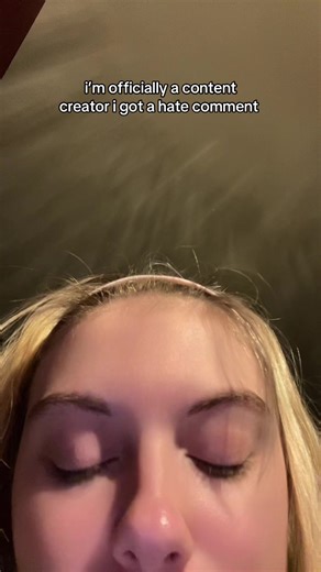 watched it back and laughed at myself for being so overwhelmed and then saying it’s not a big deal when it obviously is to me, but i’m just tired and emotional #rant #hatecomment #funny #contentcreator #teamworktrend