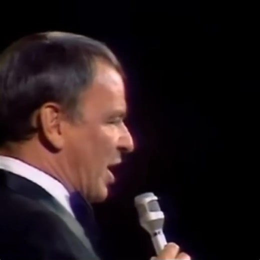 fb.com/stars Frank Sinatra " I WILL DRINK THE WINE " | Agus Prasetyo