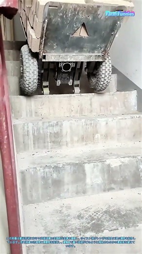 資材運搬の技術：ホイスト機によるレンガの搬送