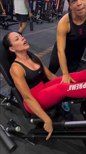 Leg Press Workout 45° Team Carol Vaz #shorts