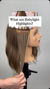 BABYLIGHT HIGHLIGHTS ✨ If you’ve ever wondered how to get that super soft, sun-kissed blonde, use this stitch. Babylights are created by weaving 7 to 8 ultra-fine pieces of hair into a single foil. The result? A delicate blend that looks natural, seamless, and grows out like a dream. Psst… placement is key! 🌤️ But here’s the best part… babylights are just one of 8 foil highlight techniques I break down in my YouTube video and blog. ✨ Slice ✨ Chunky ✨ Traditional Weave ✨ Babylight ✨ Microlight ✨
