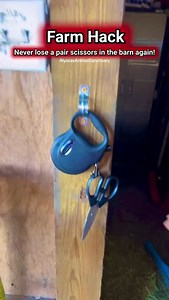 The only good use for a retractable leash in my opinion🤷🏻‍♀️I’m about to do this with my TV remote too😅😹Gotta love a good HACK! #farmhack #hacks #hackoftheday #tips #animals #farmanimals #tipoftheday #showmethelifehack #animalsofinstagram #animallovers | Alyssa’s Animal Sanctuary
