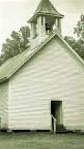 At Heaven's Gate #shorts #southerngospel #christianmusic