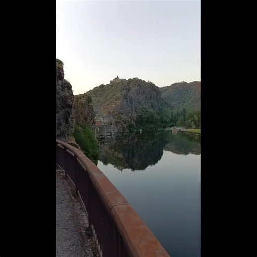💥 Petit partage de ce magnifique petit village du Tarn 💥🤟#france #tarn #universdescamionsss #paysagesmagnifiques #paysage