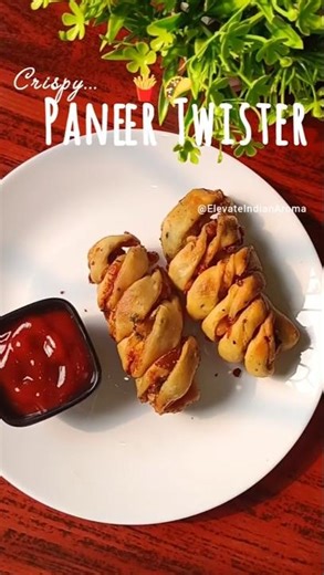 Paneer Twister 🍟🌮|crispy and crunchy #youtubeshorts #shortsfeed #youtubefeed