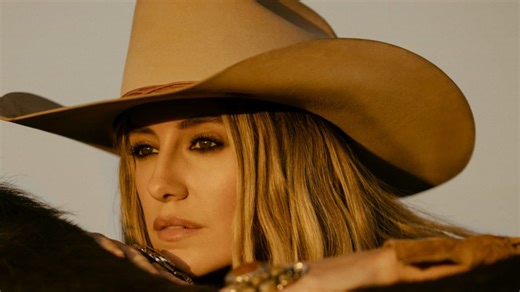 Review: 'Whirlwind' by Lainey Wilson is a 5 star diamond made from pure pressure