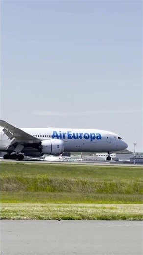 Tienes que viajar a Tel Aviv por negocios vía Air Europa .Te cuento👇