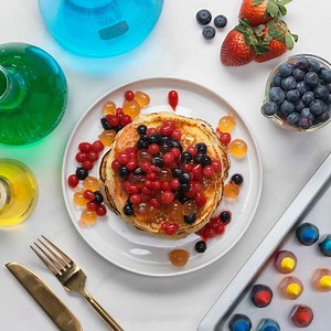 127K views · 203 reactions | Turn your favorite pancake toppings into edible syrup capsules! A fun foodie science experiment to try with your kids. Recipe: https://tasty.co/recipe/futuristic-pancakes | Tasty Vegetarian | Facebook