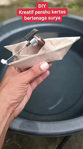 1.7M views · 23K reactions | Amazing perahu kertas bertenaga matahari Sumber musik Judul: Lambo Artis: Tony Dark Eyes Tautan: https://business.facebook.com/sound/collection/?sound_collection_tab=sound_tracks&asset_id=366993022383472&reference=artist_attr #tutorials #kerajinan #diy #diycrafts #tutorial | Gudang Kreatif | Facebook