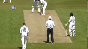 7M views · 10K reactions | Captain vs Captain at the intra-squad match simulation. What do you reckon happened next? Straight-drive Defense LBW #TeamIndia | Virat Kohli | KL Rahul | Indian Cricket Team | Facebook