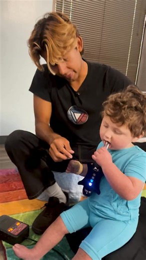 Say hello to RezziMax, a cool tool that uses gentle vibrations to help kids stay focused and ready for everyday tasks and activities. By supporting the body and brain connection, RezziMax makes it easier for your child to tackle challenges with more confidence and ease. Want to see how it works? Comment intensive to learn more! 🧠 #GrowWithOteim #autismparent #ADHDsupport #neurodivergentkids #specialneedsmom | OTEIM