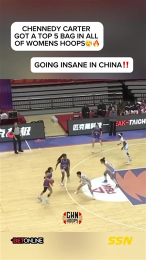 Chennedy Carter Bag Is Deep😤‼️ Tap in with @BetOnline #WNBA #womensbasketball #ladyhoopers #cba #fyp