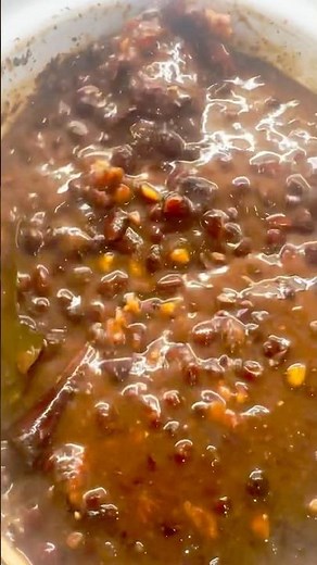 Add This One Thing To Your Crock Pot Black Beans 😋