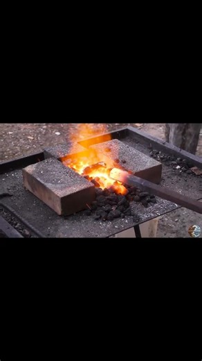 Forging The Medieval Mace - The Ultimate Crushing Weapon!