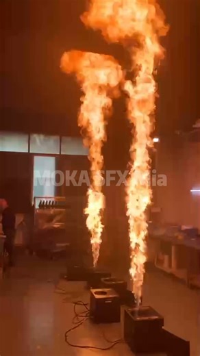 MOKA SFX on Instagram: "H-E04 4 head flame machine is one of the most popular flames from Moka sfx, the fire 🆙 5-6 meters, it’s amazing for indoor events or outdoor activities!🔥🔥🔥#mokasfx #mokasfxmachine #mokasfxflame #mokasfx_special_effects #flamemachine #firemachines🔥 #stageflame #stageflamenco"