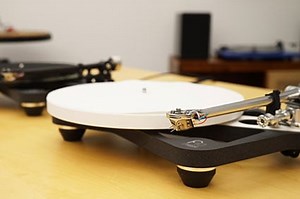 Rega Planar 8 vs Planar 10 - What's the difference?