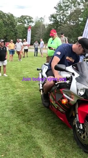 RC51 Sounds Off at the #barbervintagefestival www.vjmc.org