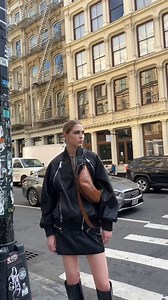 1.5K views · 366 reactions | REBECCA MINKOFF (รีเบคก้า มินคอฟฟ์) Zip...