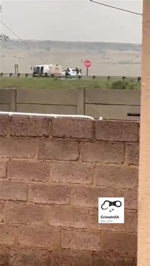 CASH-IN-TRANSIT HEIST N1 NORTH SEBOKENG Suspects robbed a G4s cash van between Evaton and Sebokeng. #VaalTimesNews #BeyondTheHeadlines | Beyond The Headlines