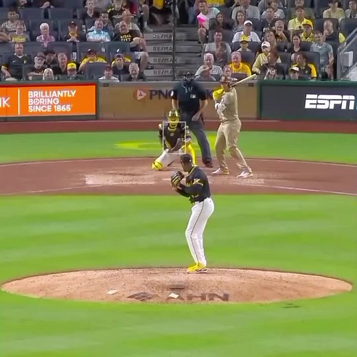 Aroldis Chapman: The MLB Star On Fire!